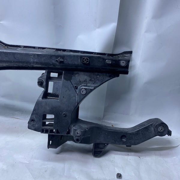 Mercedes Vito W639 Ön Panel A6398800003 03-13