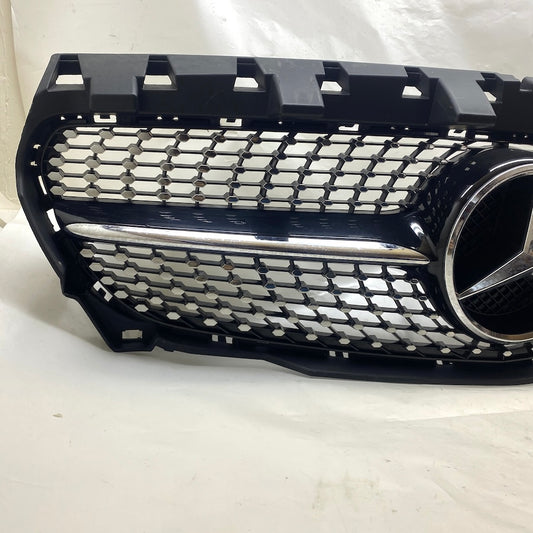 Mercedes W117 CLA Ön Panjur/Ön Izgara