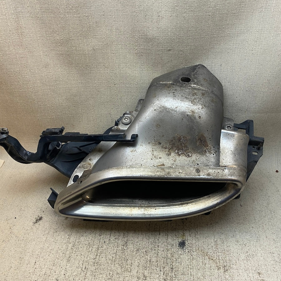Mercedes W212 Egzoz Boru Ucu A212 490 28 04