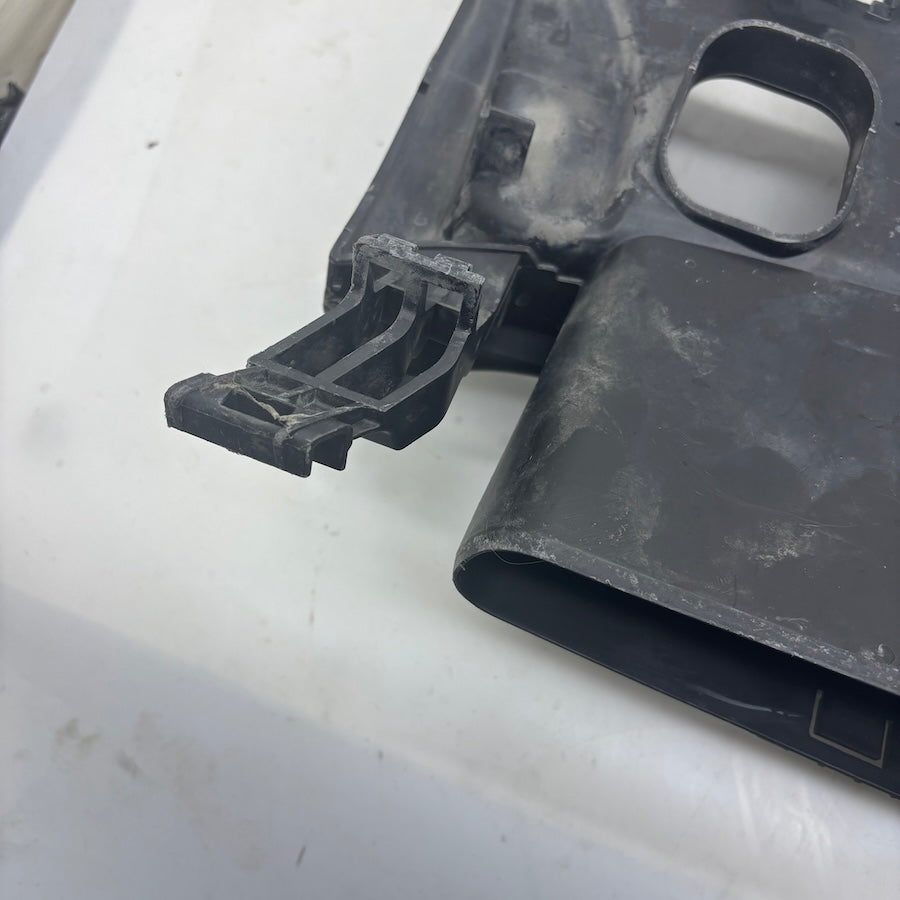 Mercedes W212 Ön Panel Üst Plastik A2125000255 En Uygun Oto Parça