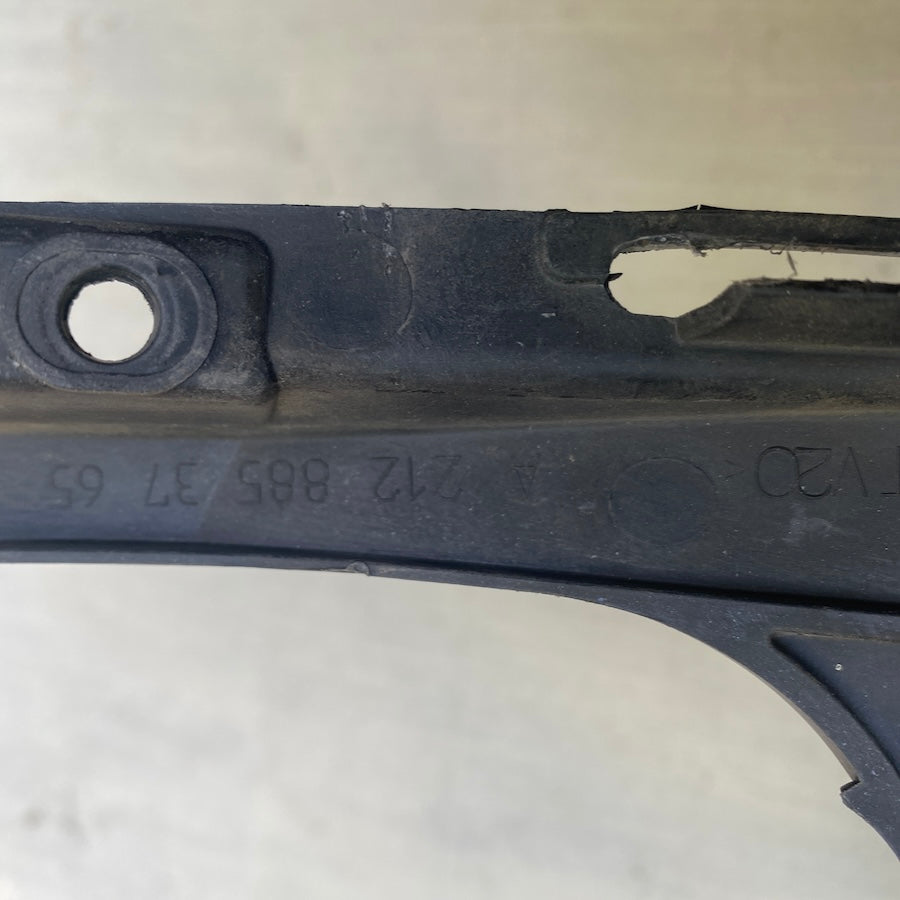 Mercedes W212 Ön Tampon Tutucu Sol Montaj Braketi A2128853865