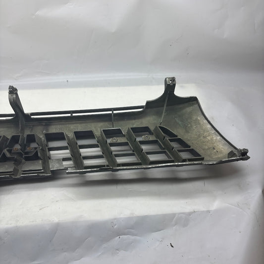 Mitsubishi L200 Ön Panjur MR339879