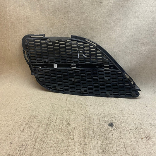 Nissan Almera Ön Panjur Sol 62330 bn700