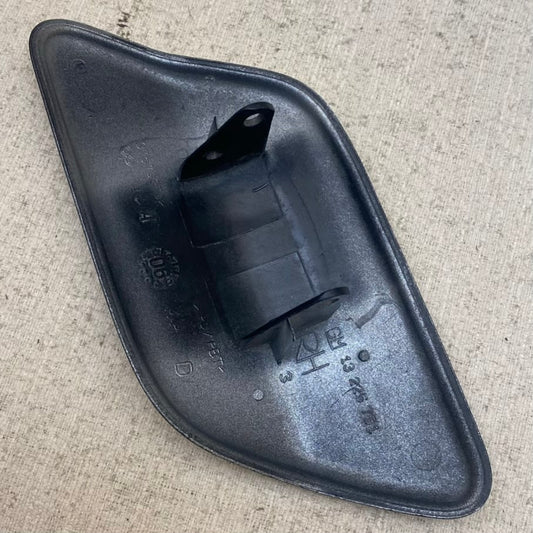 Opel Astra H Makyajlı Kasa Sağ Far Yıkama Kapağı 13225751