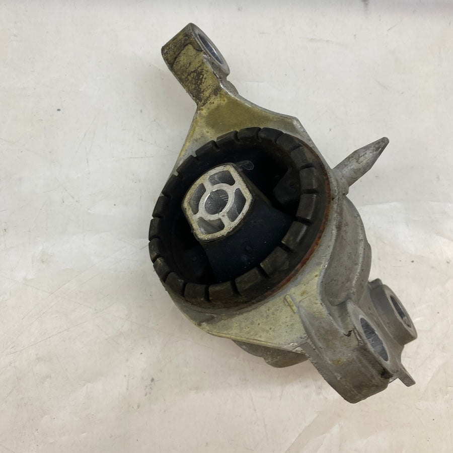Opel Astra K Sol Arka Takoz 3902911