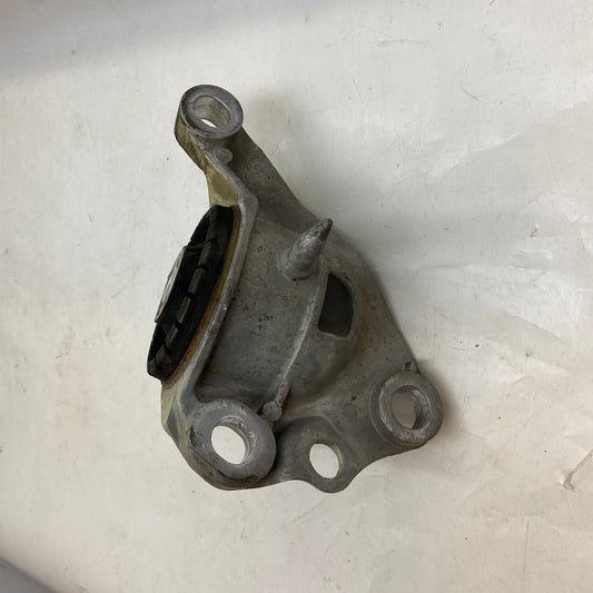 Opel Astra K Sol Arka Takoz 3902911