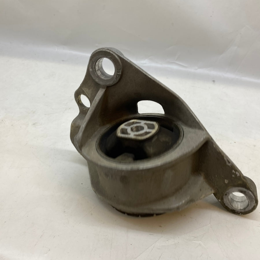 Opel Astra K Sol Arka Takoz 3902911