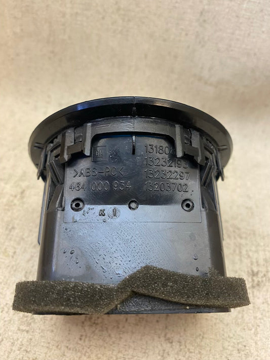 Opel Corsa Hava Üfleme Menfezi 13203702