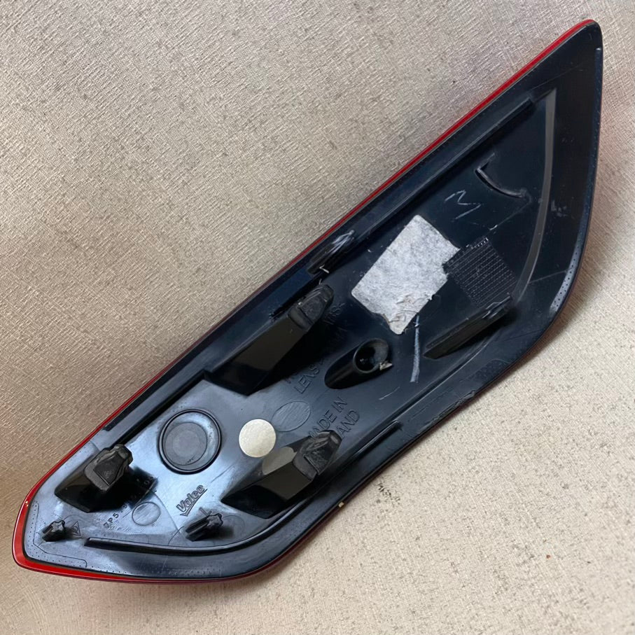 PORSCHE Sol Arka Reflektör 7p5.945.105