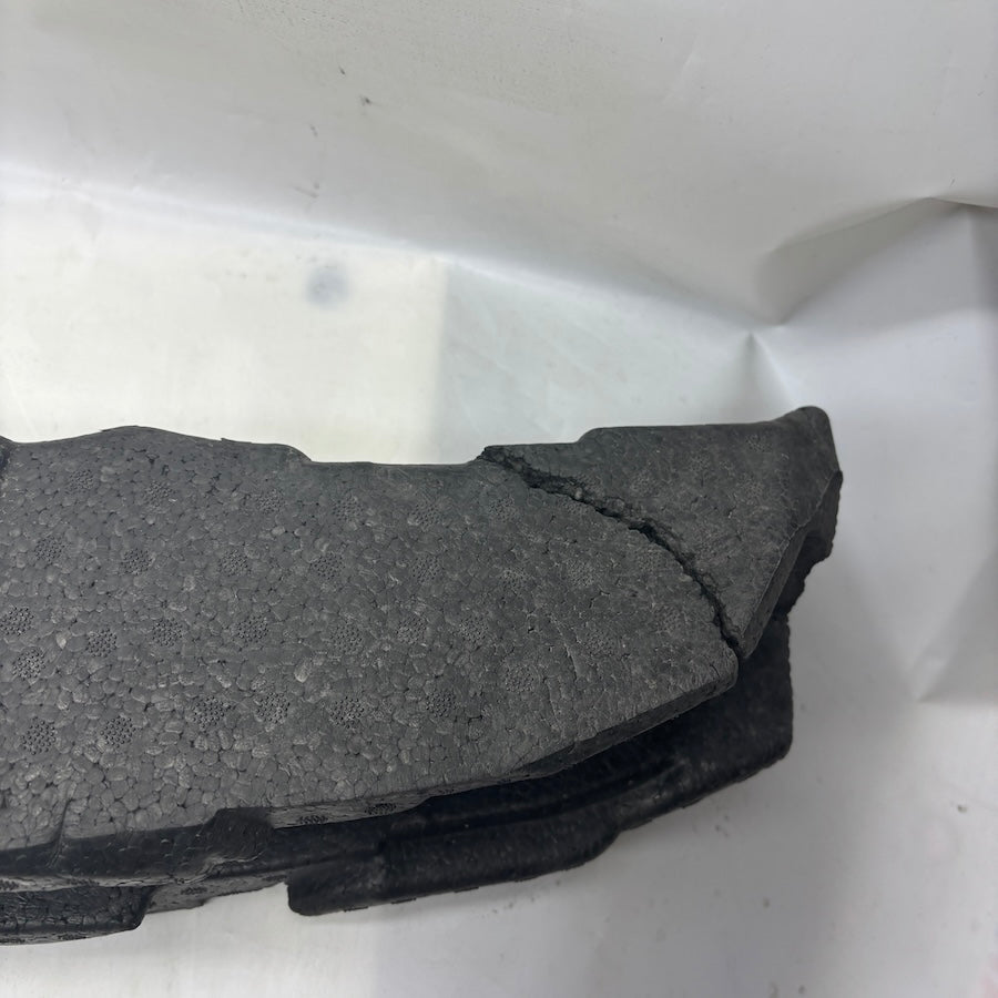 Peugeot 3008 Ön Tampon Köpüğü 9811670480
