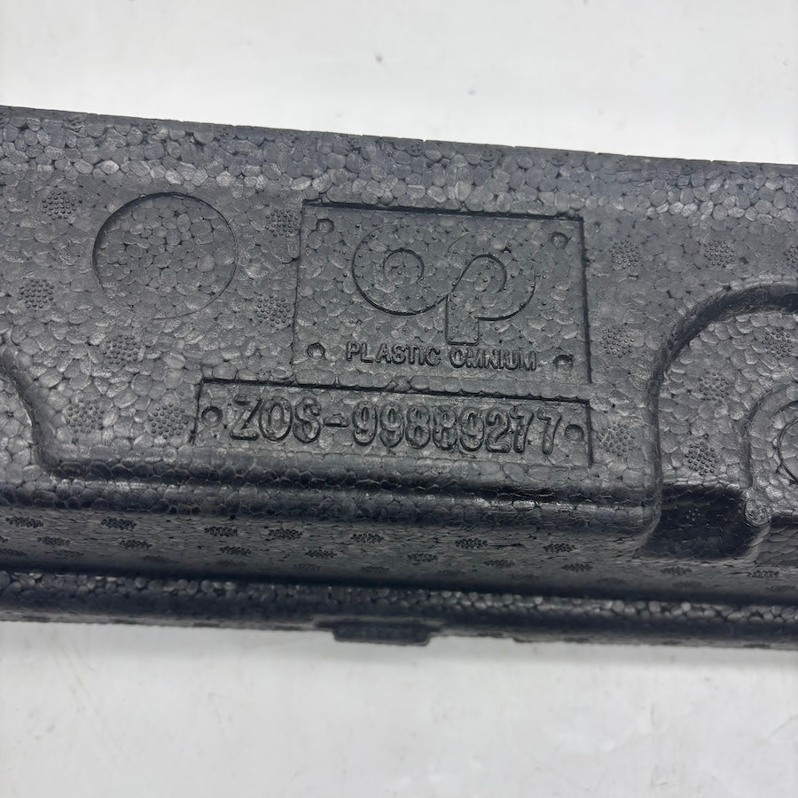 Peugeot 3008 Ön Tampon Köpüğü 9811670480