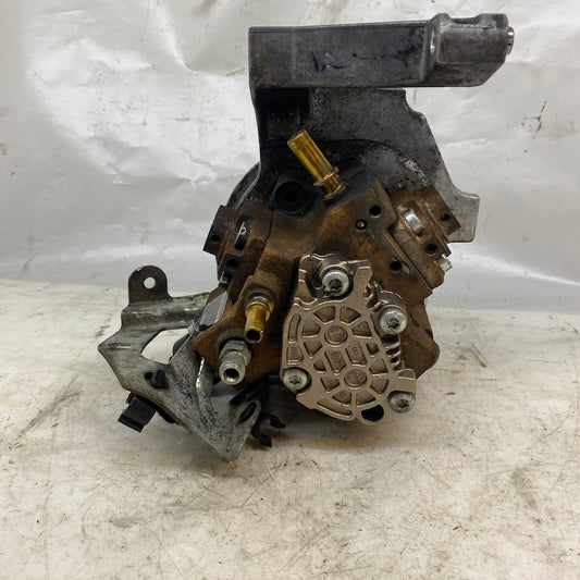 Peugeot 308 1.6 HDi Yakıt Pompası 9656300380