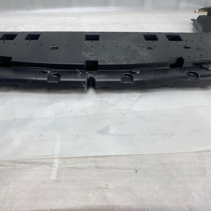 Peugeot 5008 Ön Tampon Alt Muhafaza 9811450077 - En Uygun Oto Parça