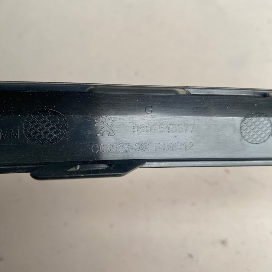 Peugeot 508 Arka Tampon Köşe Çıtası 9807845577