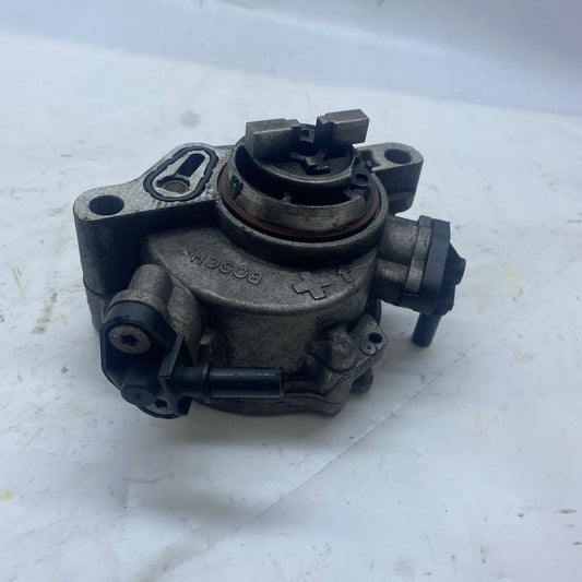Peugeot Partner 1.6 HDI Fren Vakum Pompası 9804021880