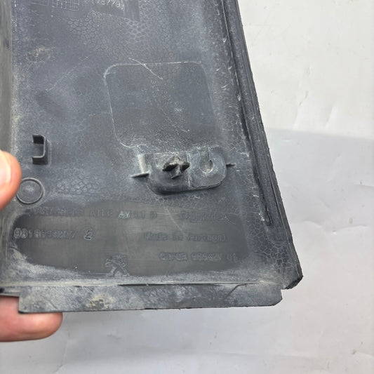 Peugeot Rifter Sağ Ön Çamurluk Dodik 9816619377