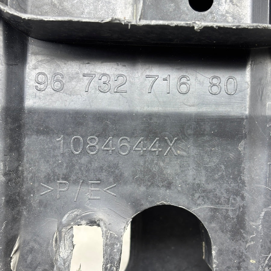 Peugeot 208 Ön Tampon Alt Muhafaza 9673271680
