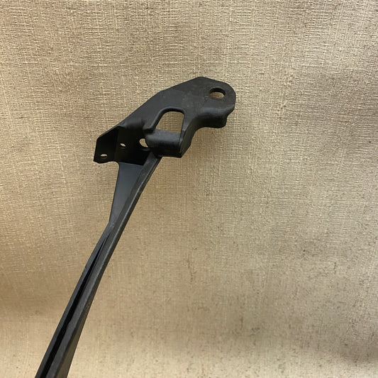 Porsche Cayenne Sol Egzoz Çerçevesi 9Y0807837A