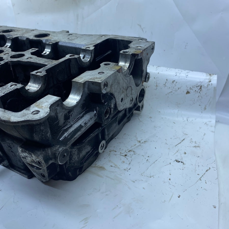 RANGE ROVER 3.6 TDV8 Silindir Kapağı PM6H4Q-6090-CB 368DT