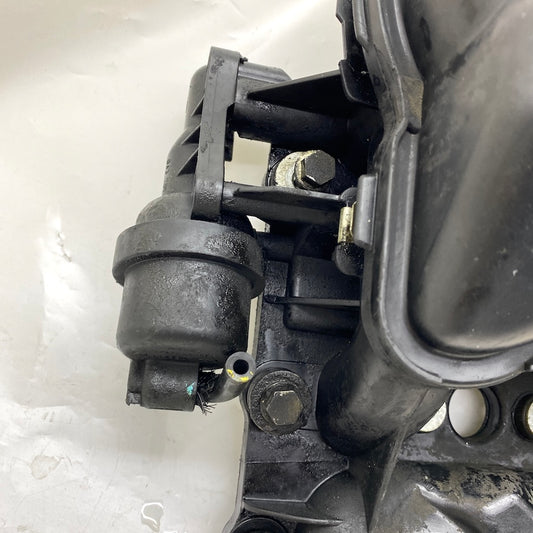 VOLVO XC90 D5 2.0 Dizel Külbütör Kapağı 31670228