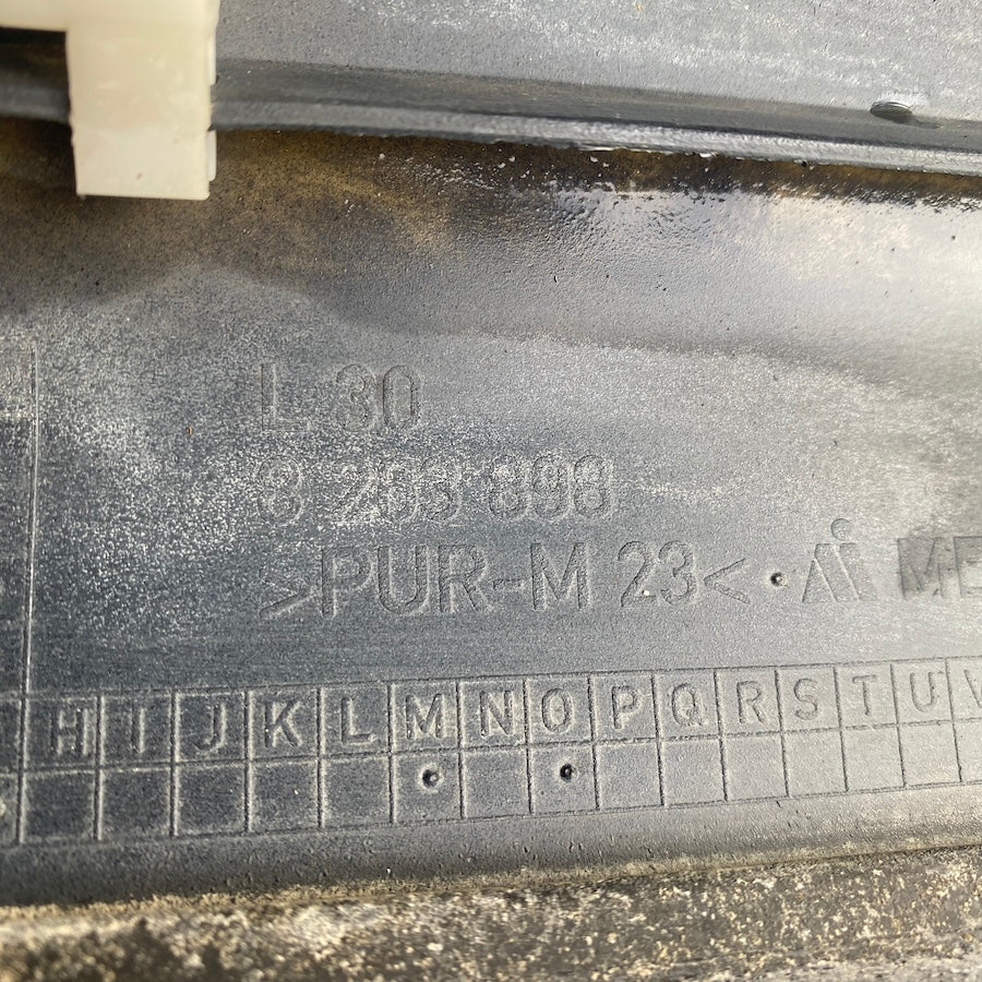 Range Rover L322 Kapı Çıtası 8263898/8263895