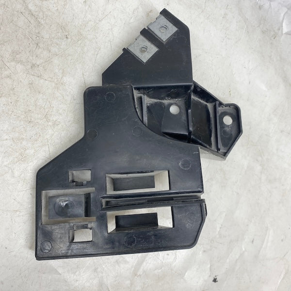 Range Rover L322 Ön Tampon Bağlantı Braketi Sağ/Sol En Uygun Oto Parça