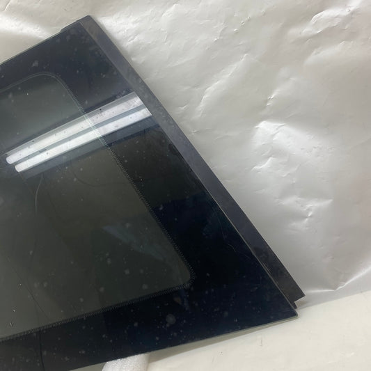 Range Rover Sport Arka Sol Kelebek Camı 43R-000055