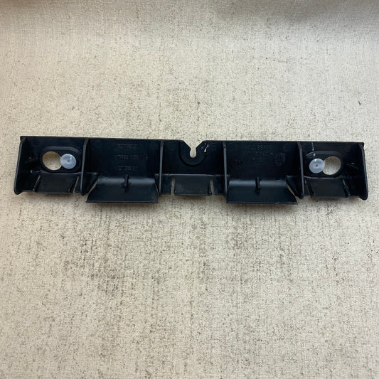 Renault Clio 2 Arka Tampon Braketi 7700433146