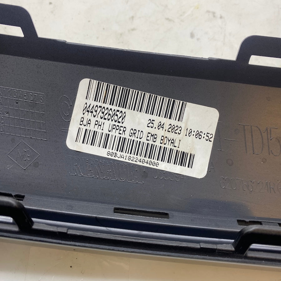 Renault Clio 5 Ön Panjur Çıtası 620786224