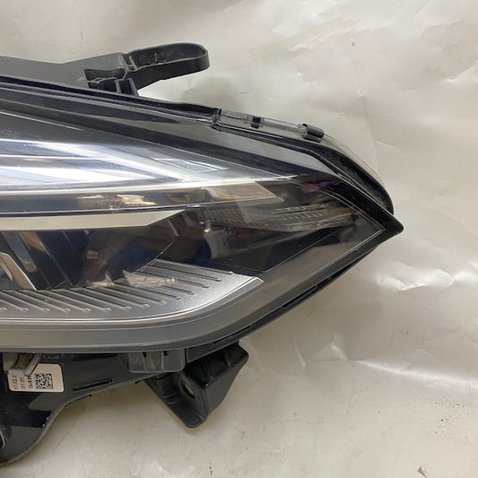 Renault Clio 5 Sağ Far 260108676R En Uygun Oto Parça