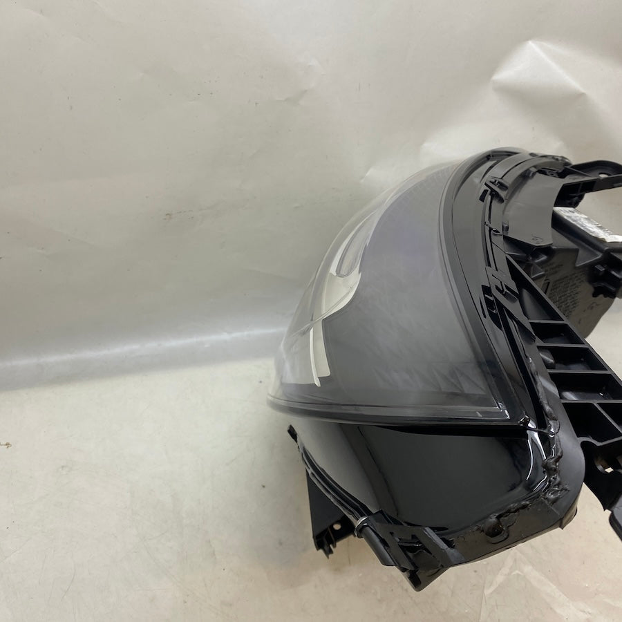 Renault Clio 5 Sol Far Orijinal Çıkma 260609987R 2019-2023