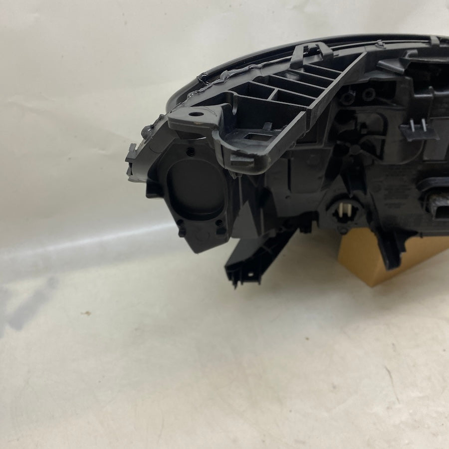 Renault Clio 5 Sol Far Orijinal Çıkma 260609987R 2019-2023