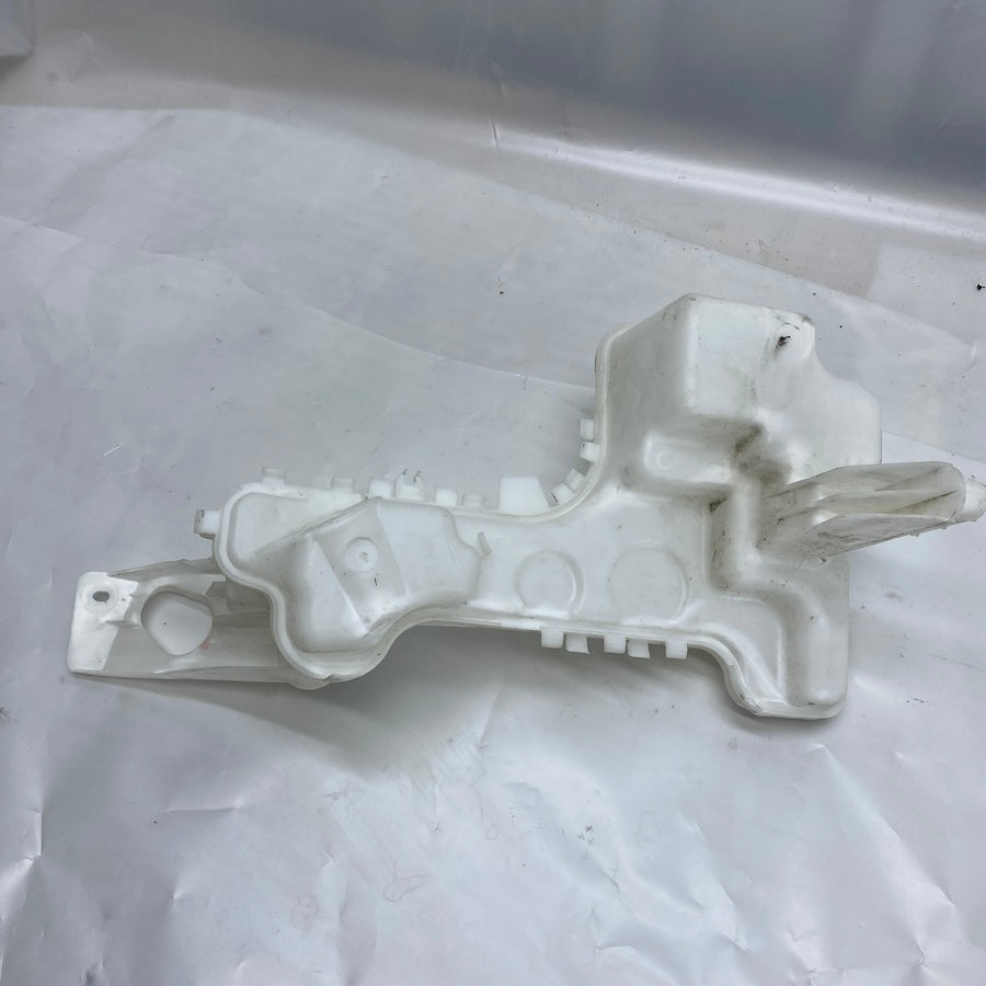 Renault Clio 5 Su Bidonu 289103923R - En Uygun Oto Parça