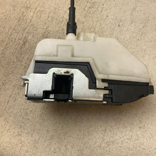 Renault Megane 2 Arka Kapı Kilidi RA03R30Y