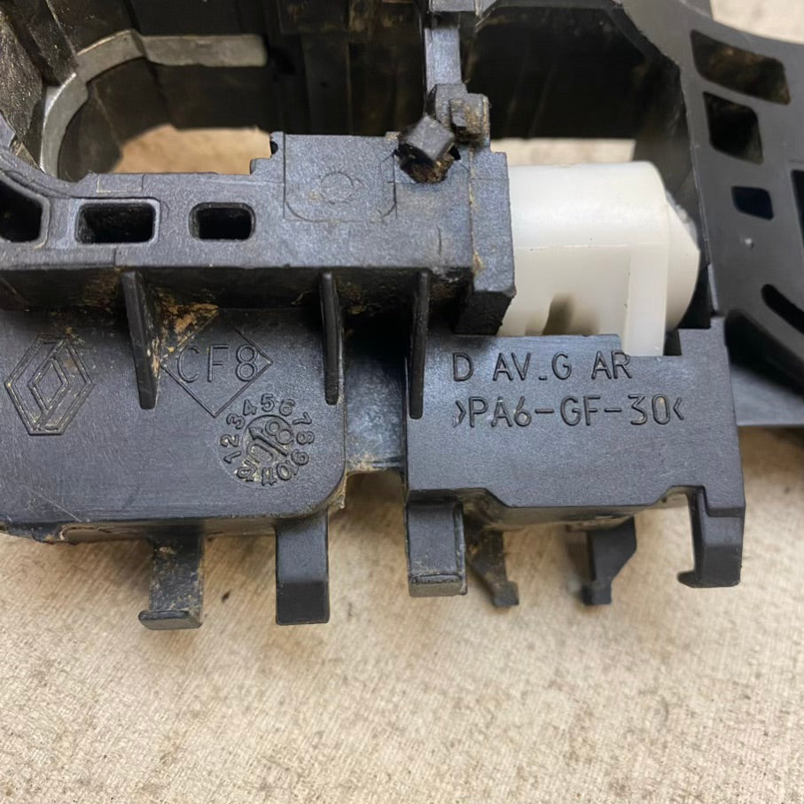 Renault Megane 2 Kapı iç mekanizması Sol 8200028464