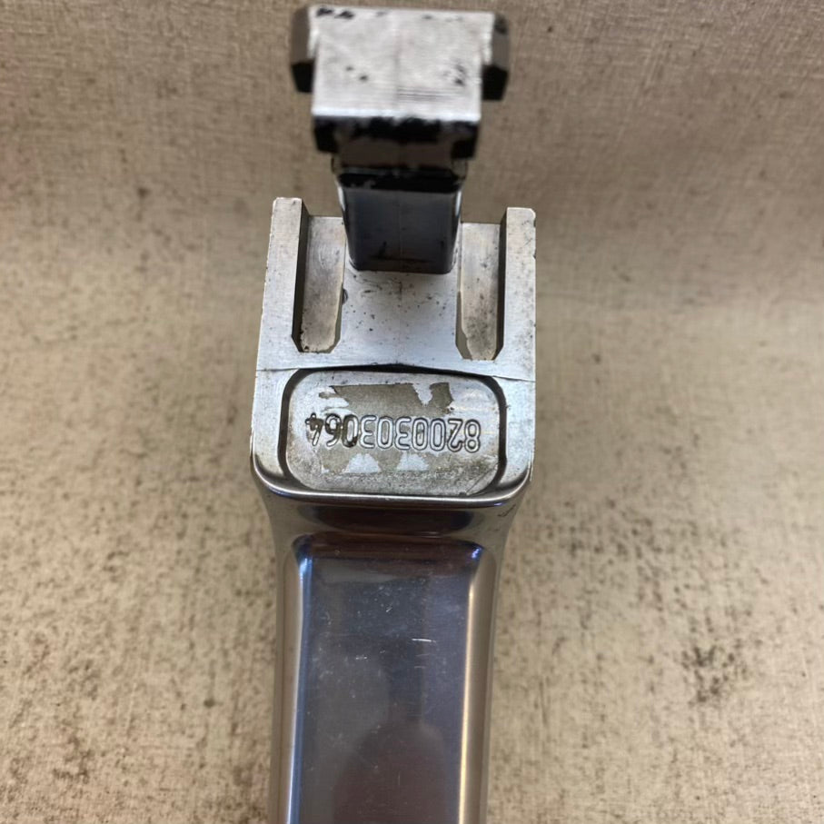 Renault Megane 2/Scenic 2 Dış Kapı Kolu Krom 8200303064