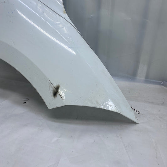 Megane 3 sağ ön çamurluk – çıkma ve sağlam kaporta elemanı.