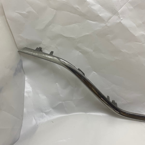 Renault Megane 4 Ön Panjur Çıtası 623851211 2016-2021