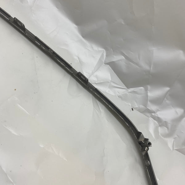 Renault Megane 4 Ön Panjur Çıtası 623851211 2016-2021
