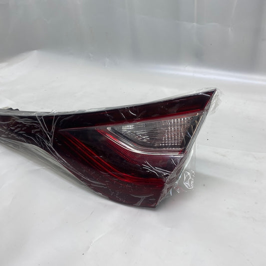 Renault Megane 4 Sd Sağ İç Stop - En Uygun Oto Parça