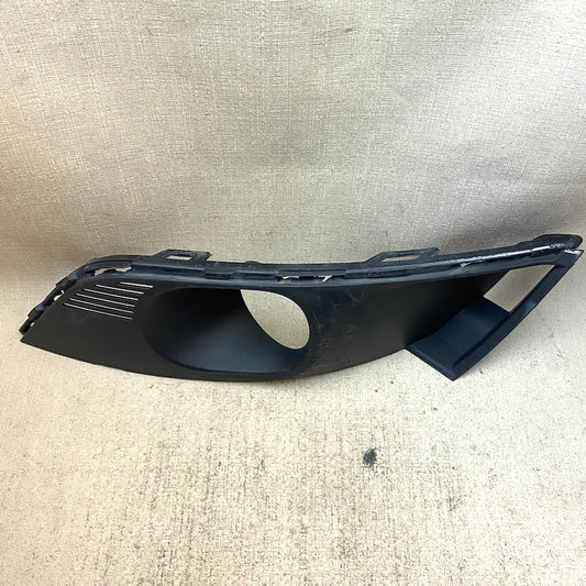 Renault Megane 4 Sis Far Çerçevesi 261A36976R