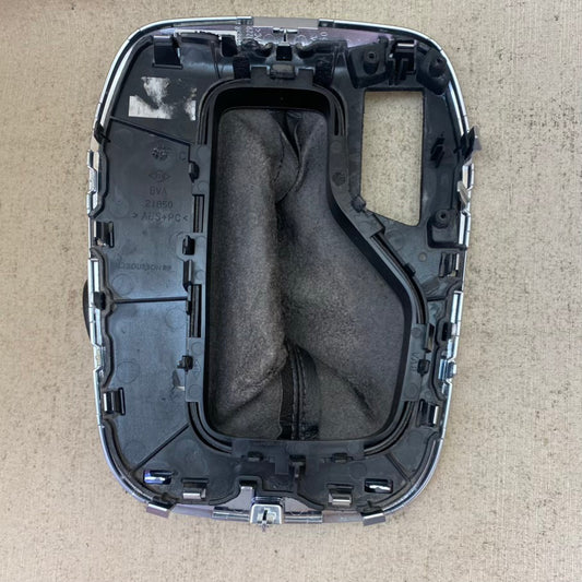 Renault Megane 4 Vites Körüğü ve Çerçevesii 969130485R 969133922R