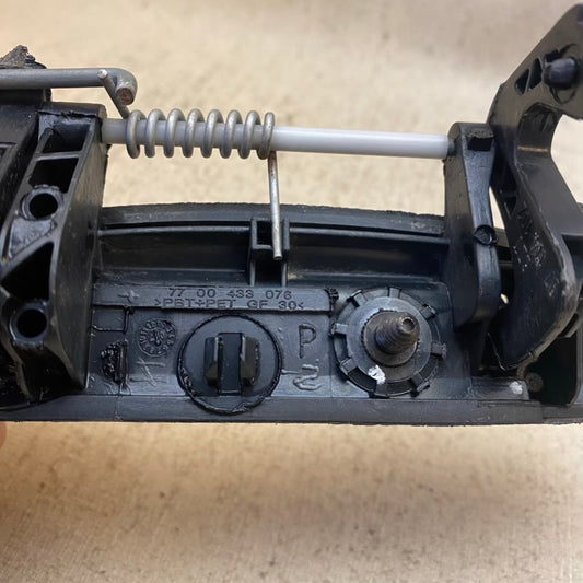 Renault Scenic Kapı Açma Kolu 77 00 433 075