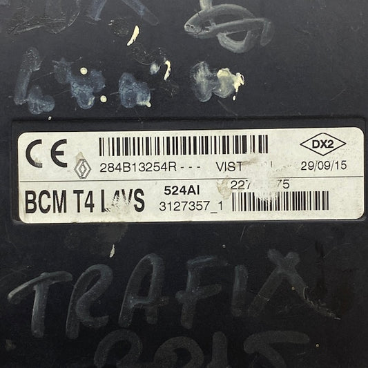 Renault Trafic 3 BMC Beyni 284B13254R 2014-2019 Orijinal Çıkma