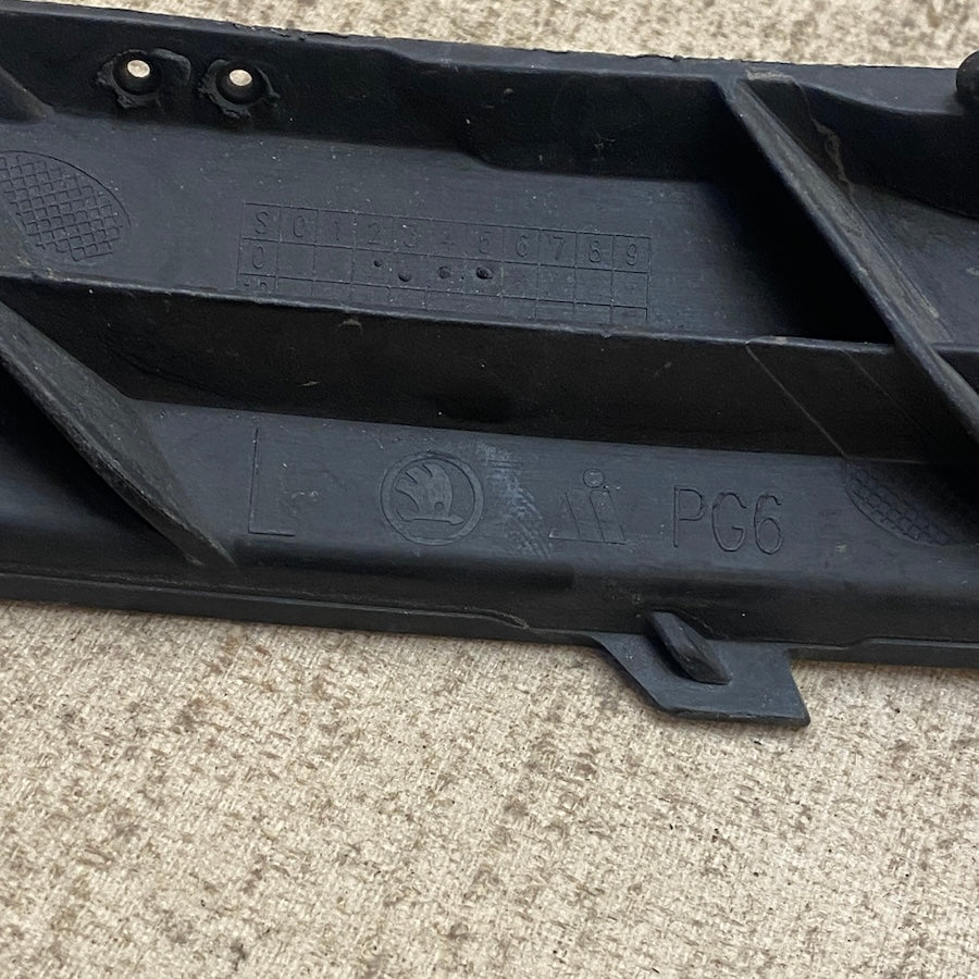 Skoda Kodiaq Sportline Ön Tampon Braketi 8116495