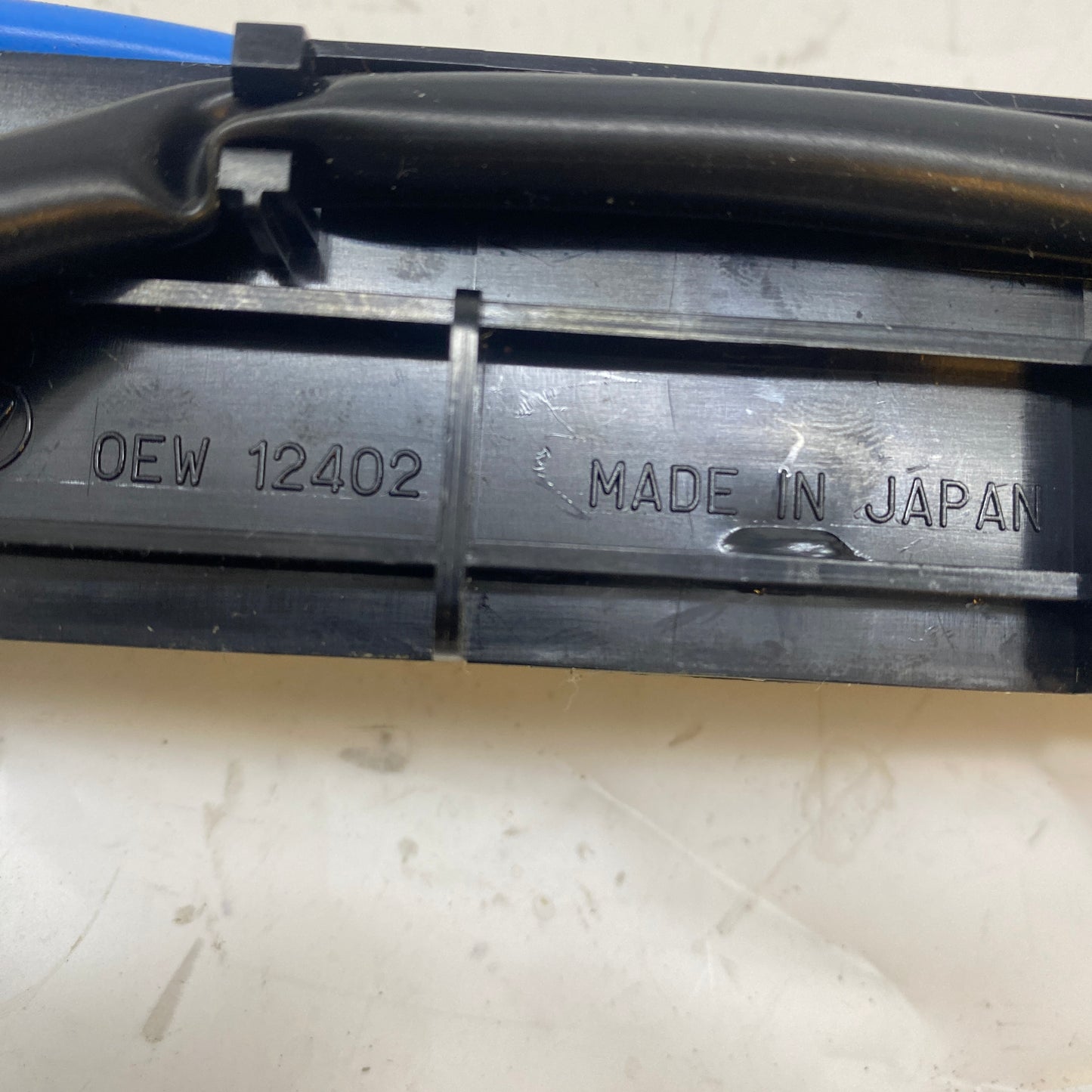 Subaru Forester Arka Plaka Lambası 84301FC041 Orijinal