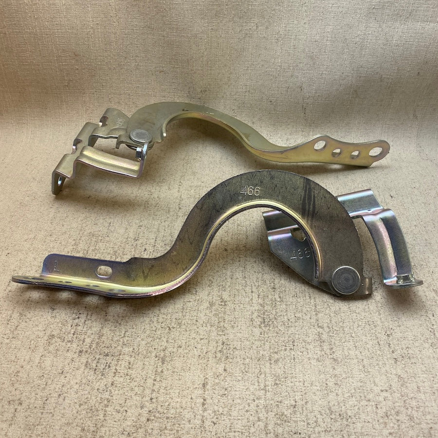 TOYOTA Corolla Kaput Menteşesi 53420-02320