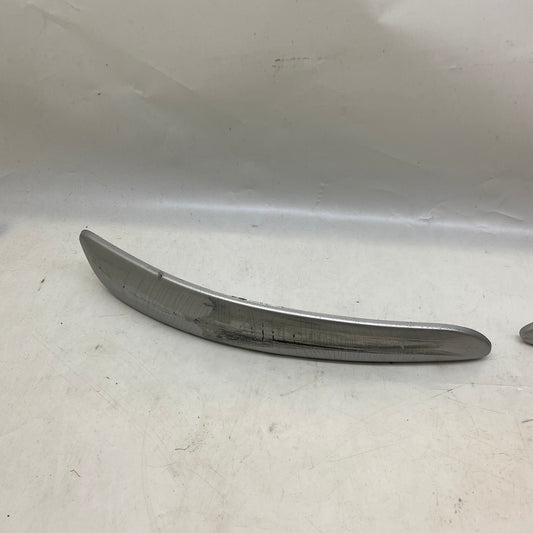 Toyota Auris Arka Tampon Çıtası PZ445-B9521-03