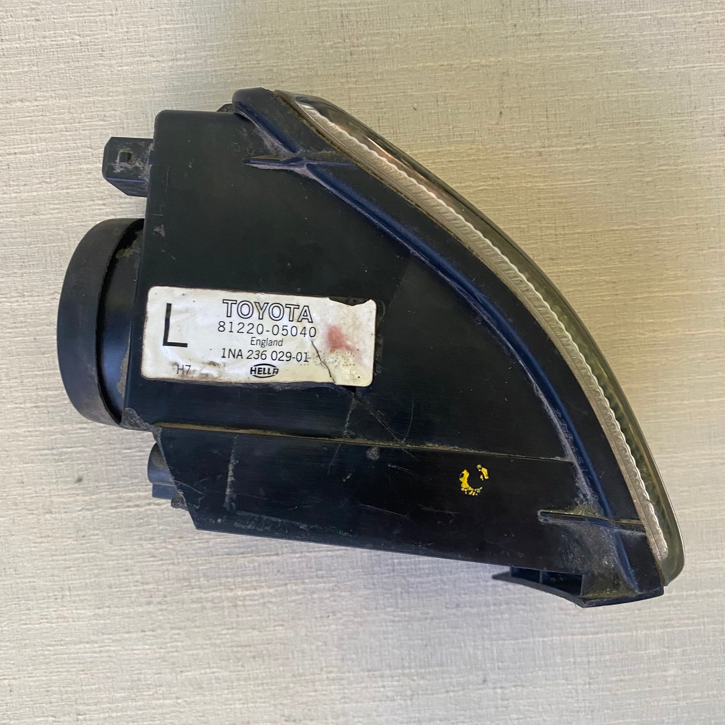 Toyota Avensis Sol Sis Fari (1998-2000)