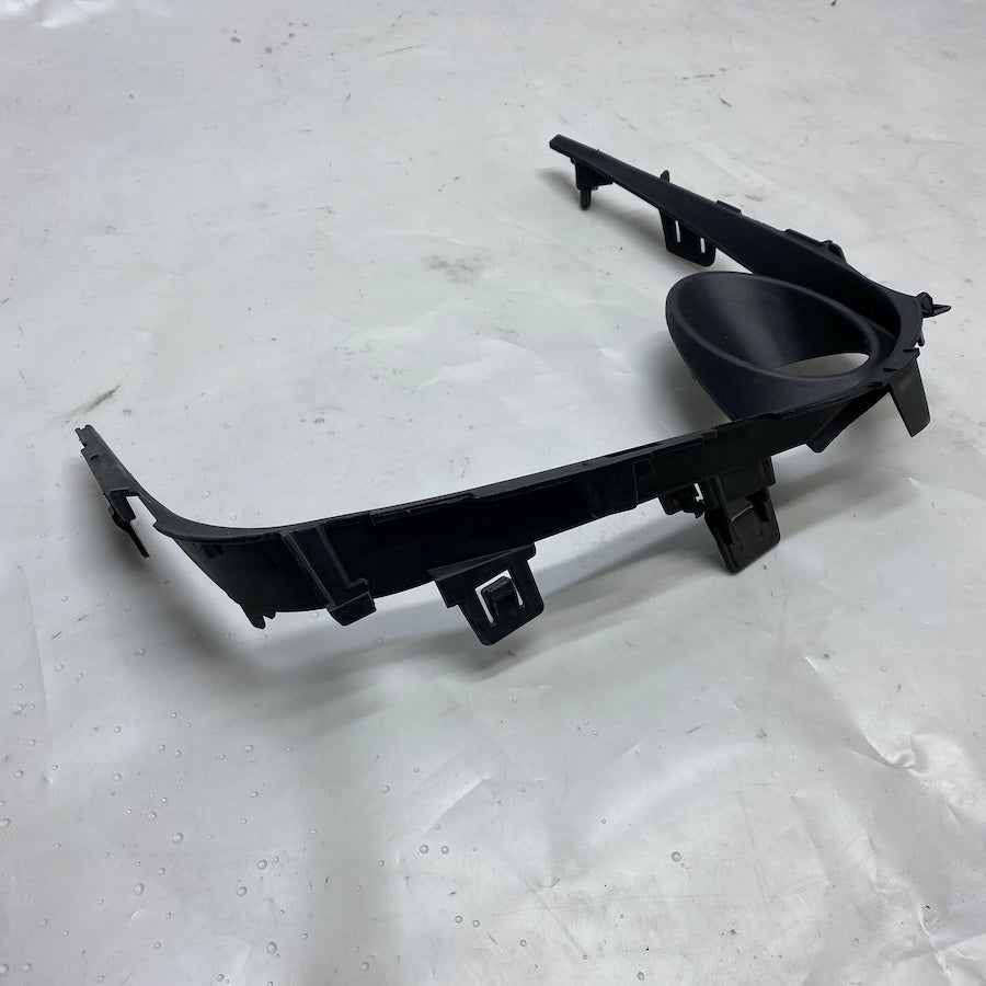 Toyota Coralla Sis Kapağı Sağ 81481-02B40 (2019-2022)